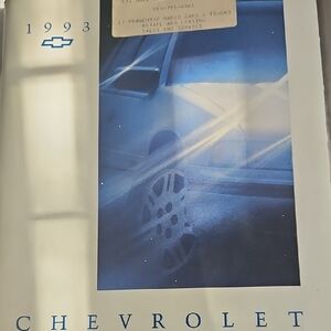 1993 Chevrolet Brochure